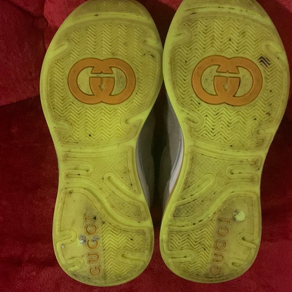 GUCCI Sneakers - Picture 12 of 16